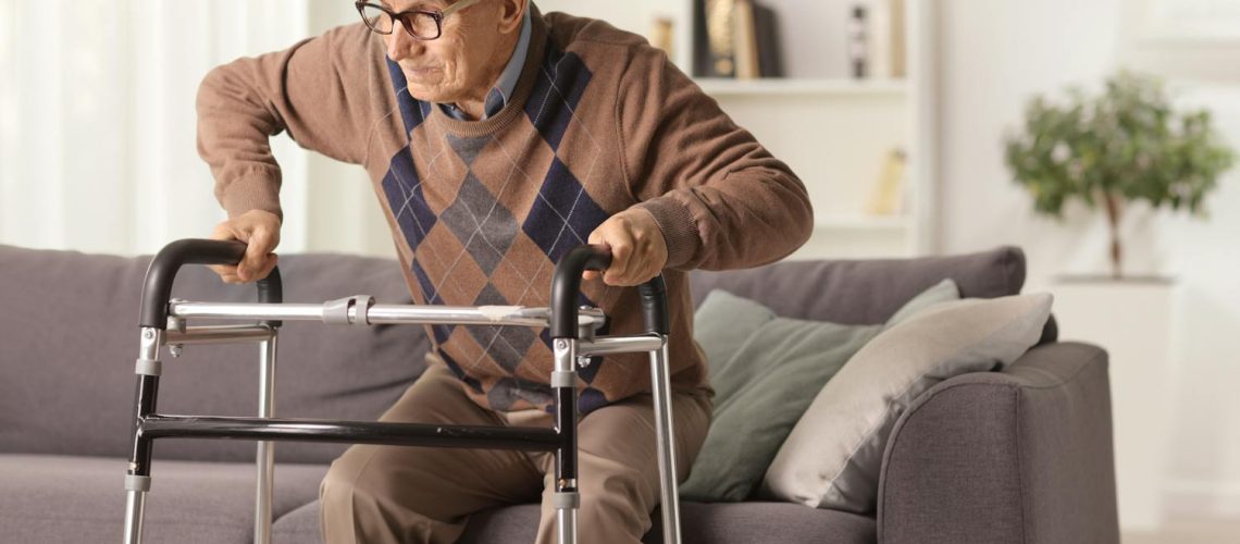 Fracture du bassin : causes, symptômes et prise en charge